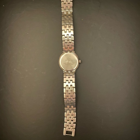 Watch - Picture 2 of 3